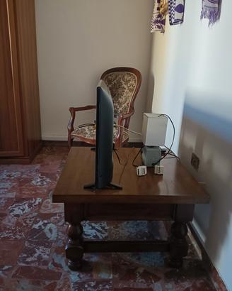 Tavolo da salotto in legno
