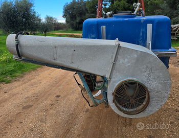 Tifone 600 litri con pistone idraulico