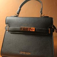 borsa a mano in pelle nera