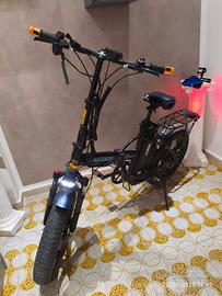 bicicletta elettrica x iPhone 