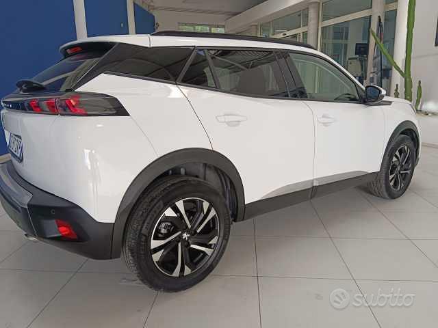 Peugeot 2008 2021 photo 5