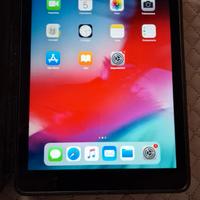 iPad Air 1st Gen 9.7 Inch 16GB Wifi + Cellular