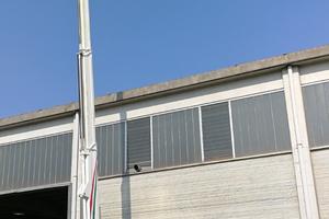 Piattaforma aerea Cela DT 22 con sbarco in quota