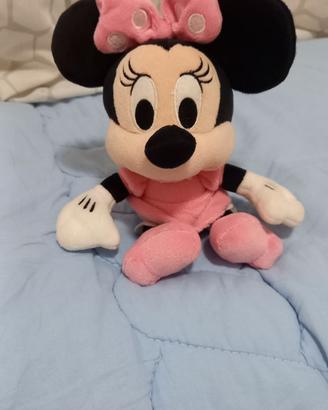 Minnie con vestito rosa Disney
