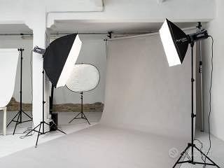 Spazio di mq 70 adibito a ufficio/magazzino/