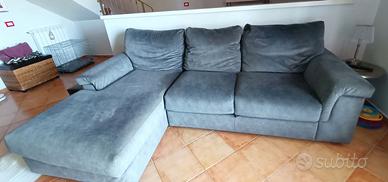 Divano 4 posti