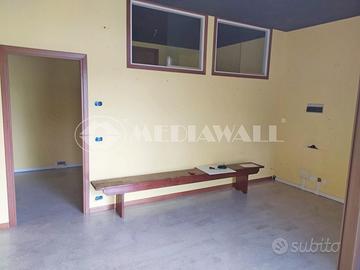 2 Vetrine a San Quirino