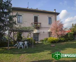 APPARTAMENTO IN VILLA D'EPOCA CON AMPIO GIARDINO