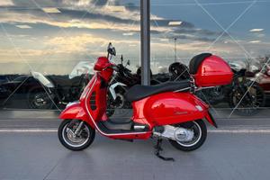 Piaggio Vespa 250 GTS