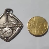 medaglia adunata nazionale alpini genova 1952