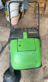 Spazzatrice pavimenti