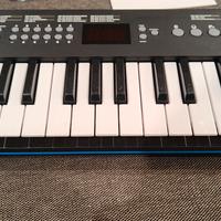 Pianola Alesis Melody 32