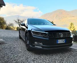 VOLKSWAGEN Passat 8ª serie - 2017