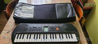 PIANOLA CASIO SA-77