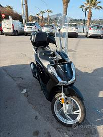 Honda SH 125 2023