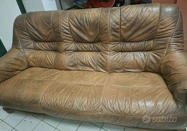 divano più poltrone 