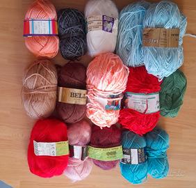 Lotto di 18 gomitoli lana e ciniglia