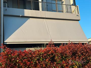 Tenda da esterno elettrica e manuale