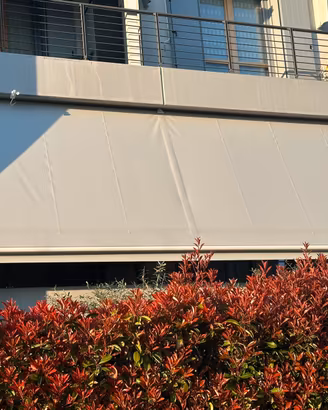 Tenda da esterno elettrica e manuale