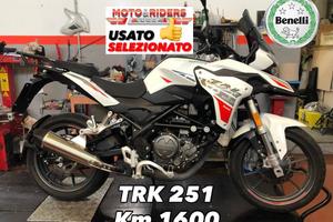 Benelli TRK 251 USATO SLEZIONATO solo 1600 km