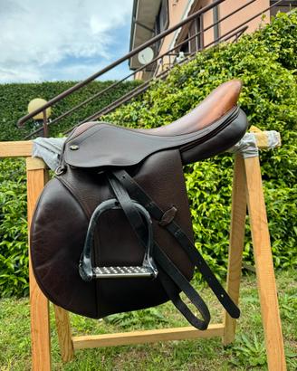 Sella da salto Supreme Evolution misura 17,5"