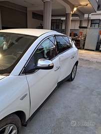 Lancia delta 1.4 gpl sinistrata