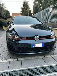 VOLKSWAGEN Golf 7 GTI