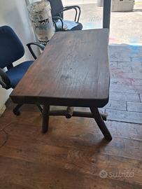 Tavolo/scrivania in legno massiccio - anni 60 