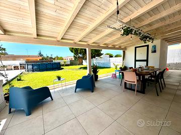 Santa Maria Focallo: 8 Posti, Piscina, Mare a 300m