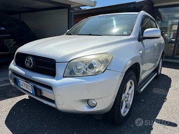 Toyota RAV 4 RAV4 2.2 D-4D 136 CV Luxury
