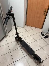 Monopattino elettrico VIVO
