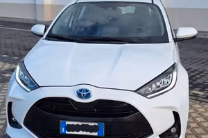 TOYOTA YARIS HYBRID TREND