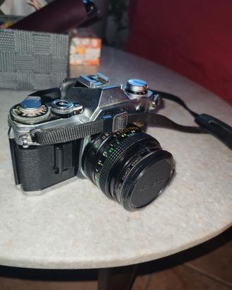 Fotocamera Canon AT-1