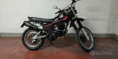 Yamaha XT 550