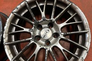 CERCHI USATI RAGGIO 16 POLLICI VOLKSWAGEN Polo - C