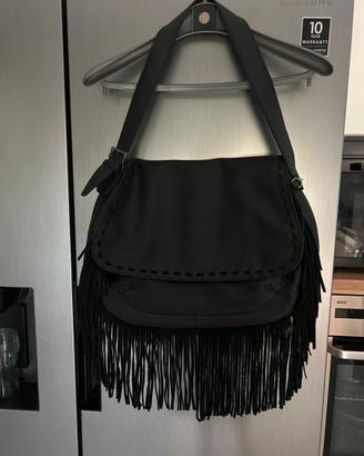 Borsa Carpisa con frange nera