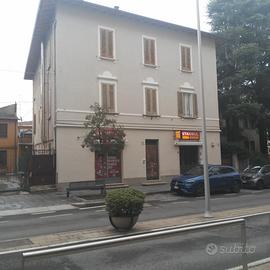Ampio trilocale ristrutturato BS Via Cremona