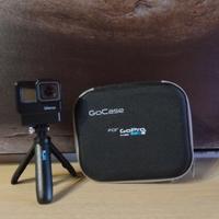 GOPRO HERO 5 + ADATTATORE MICROF. + COVER + SUB