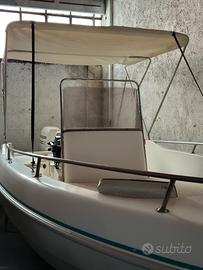 Barca marea 20 fiart