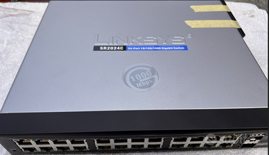 Linksys switch 24 porte + 2x Gbic - SR2024C