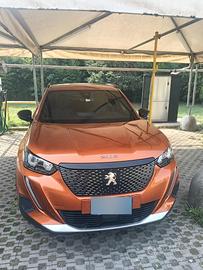 Peugeot 2008 1.2 puretech  2023 euro6