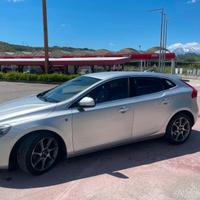 Volvo V40 Ocean Race 2.0 Diesel 120CV