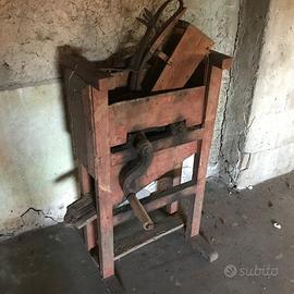 Sgranatrice / macina mais d'epoca