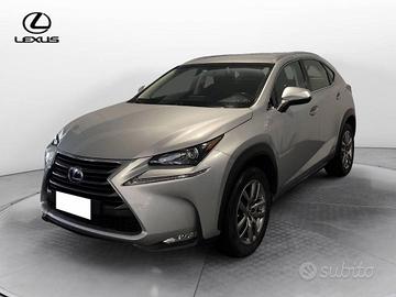Lexus NX 300 h 2.5 Executive 4wd cvt
