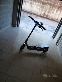 2 monopattini funzionanti