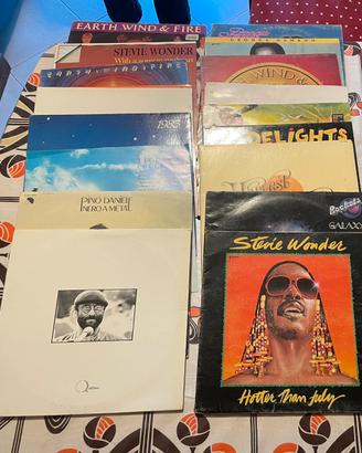 Vinili 33 giri stock