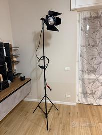 Kit Arri arrlite 750 plus + stativo manfrotto