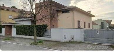 Villa a Mezzago
