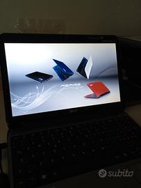 Portatile Aspire One Acer più tablet