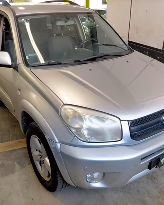 TOYOTA RAV-4 2.0 D-4D